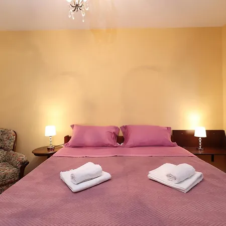 Happy, Perfect For Two, With Seaview Balconies And Free Parking Abbázia