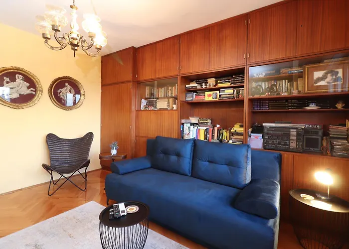 Happy, Perfect For Two, With Seaview Balconies And Free Parking アパート オパティヤ