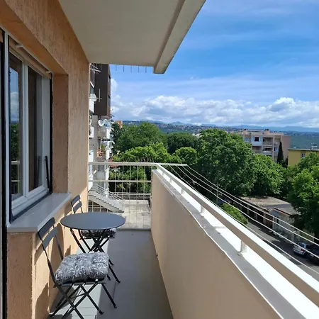 Happy, Perfect For Two, With Seaview Balconies And Free Parking דירה אופטיה